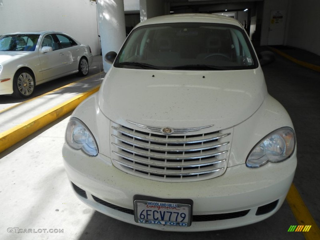 2007 PT Cruiser Touring - Cool Vanilla White / Pastel Slate Gray photo #2