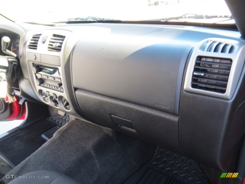 2010 Colorado LT Crew Cab - Victory Red / Medium Pewter photo #24