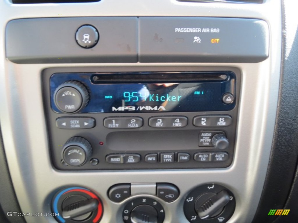 2010 Colorado LT Crew Cab - Victory Red / Medium Pewter photo #36