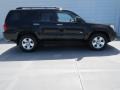 Black - 4Runner SR5 Photo No. 2