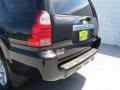 Black - 4Runner SR5 Photo No. 19