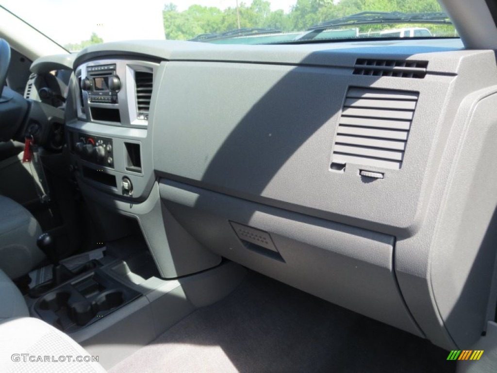 2007 Ram 3500 Lone Star Quad Cab 4x4 Dually - Bright Silver Metallic / Medium Slate Gray photo #22