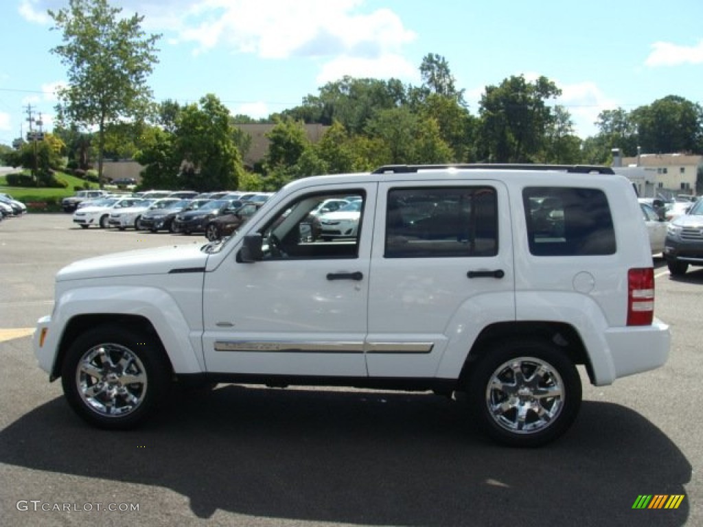 2012 Liberty Sport 4x4 - Bright White / Dark Slate Gray photo #7