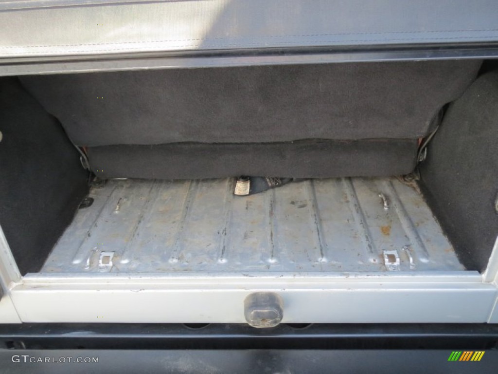 2004 Wrangler X 4x4 - Bright Silver Metallic / Dark Slate Gray photo #30