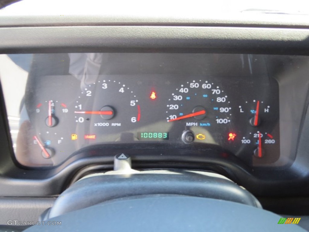 2004 Wrangler X 4x4 - Bright Silver Metallic / Dark Slate Gray photo #42