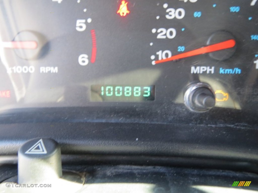 2004 Wrangler X 4x4 - Bright Silver Metallic / Dark Slate Gray photo #43