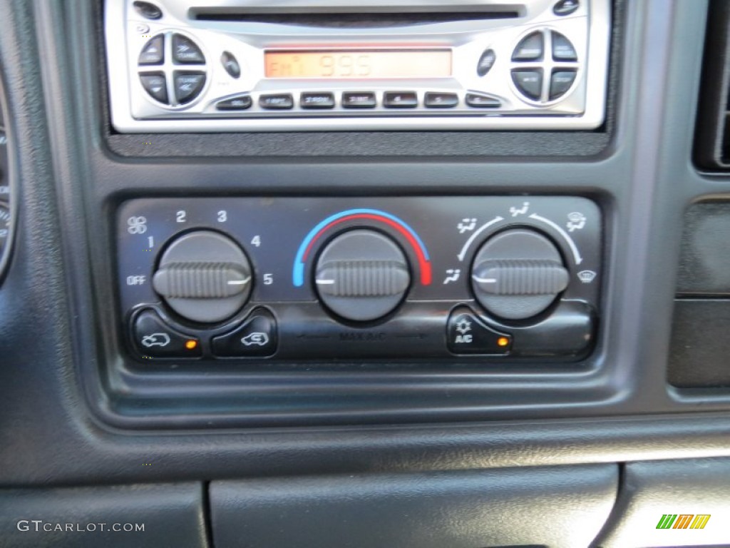 2001 Silverado 1500 LS Regular Cab - Indigo Blue Metallic / Graphite photo #27