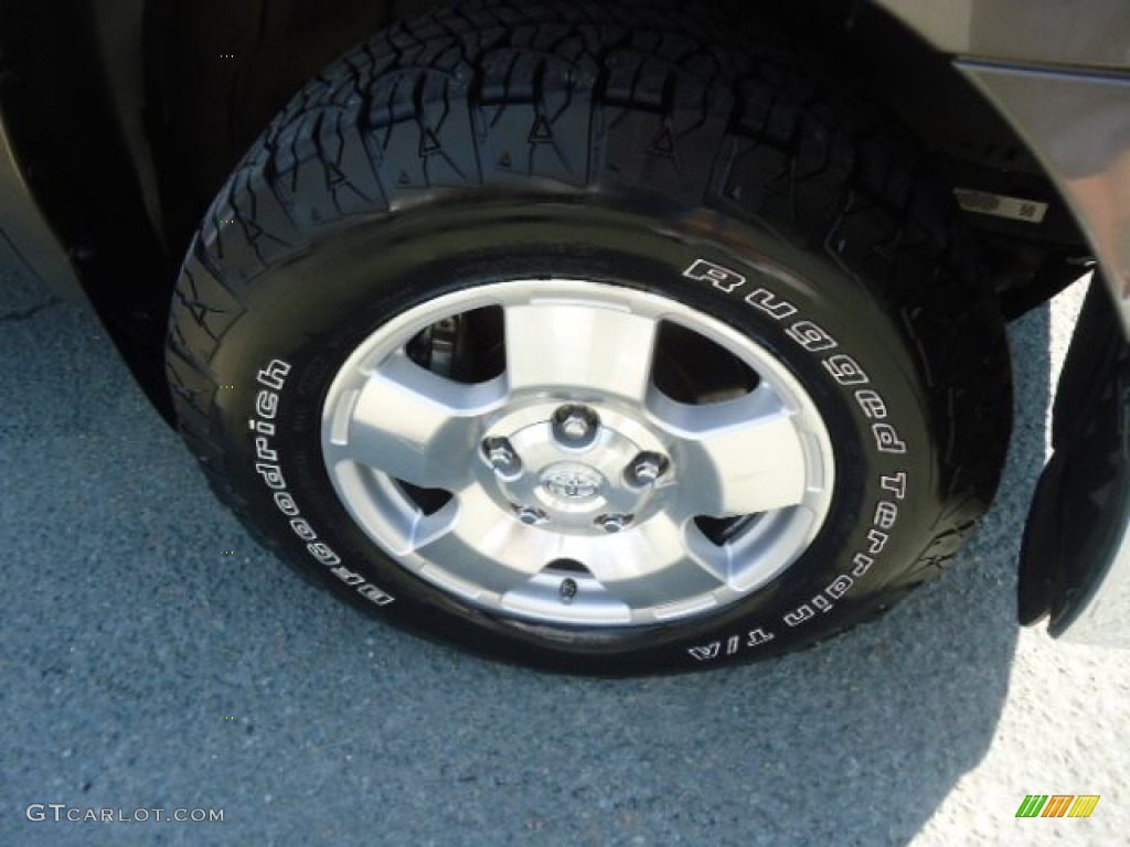 2007 Tundra SR5 TRD Double Cab 4x4 - Pyrite Mica / Beige photo #29