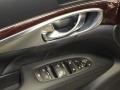 Liquid Platinum - M 37x AWD Sedan Photo No. 12