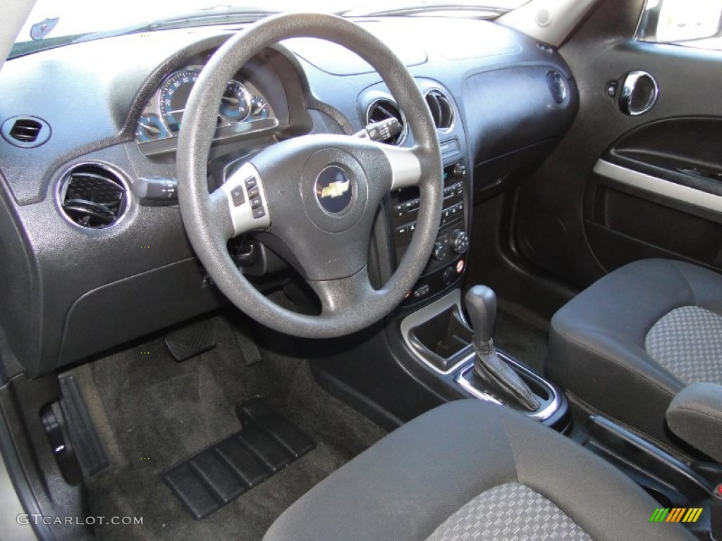 Ebony Interior 2011 Chevrolet HHR LT Photo #70603980