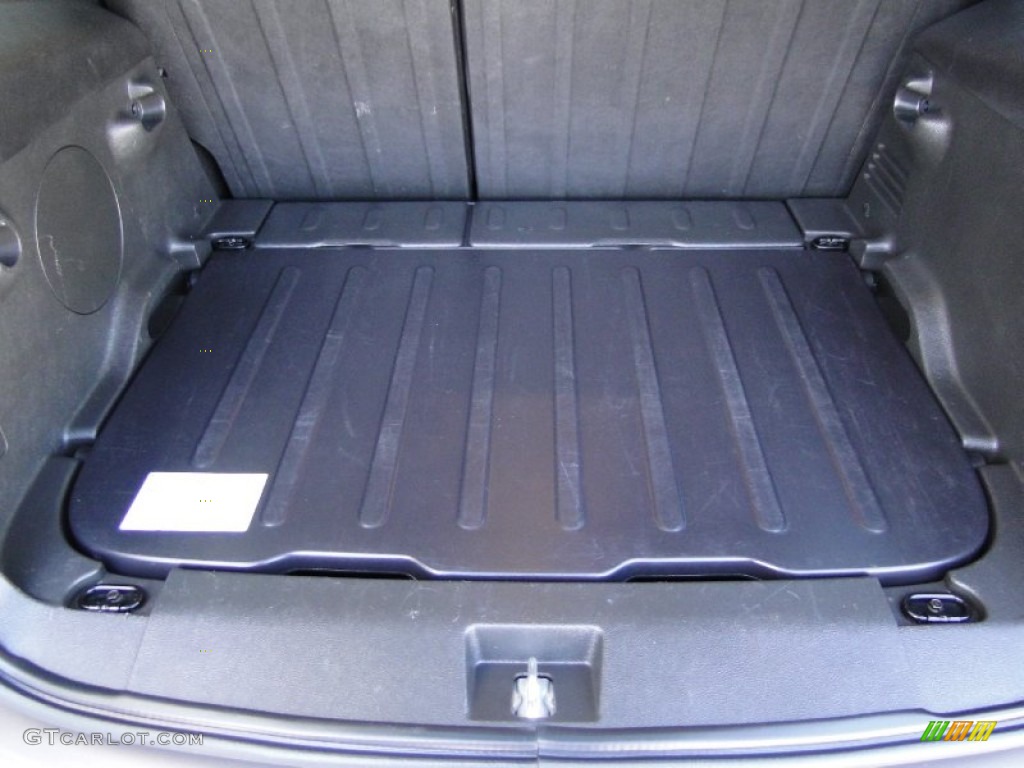 2011 Chevrolet HHR LT Trunk Photo #70604163