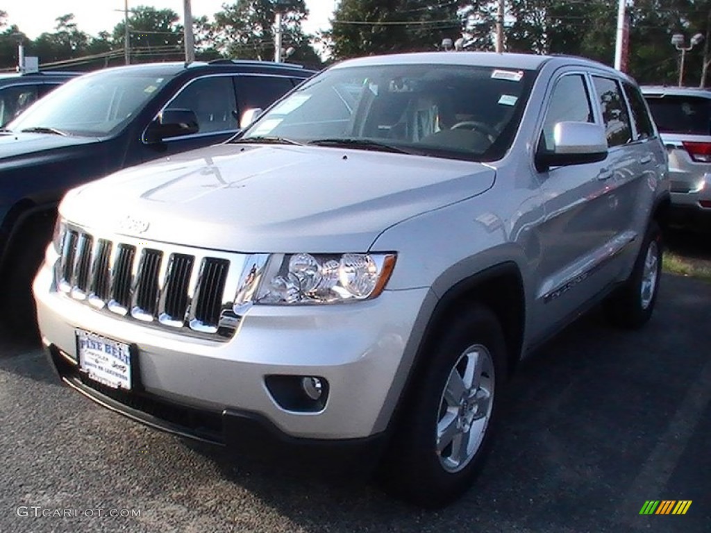 2012 Grand Cherokee Laredo 4x4 - Bright Silver Metallic / Black photo #1