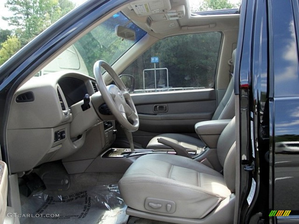 2004 Pathfinder LE Platinum - Super Black / Beige photo #11