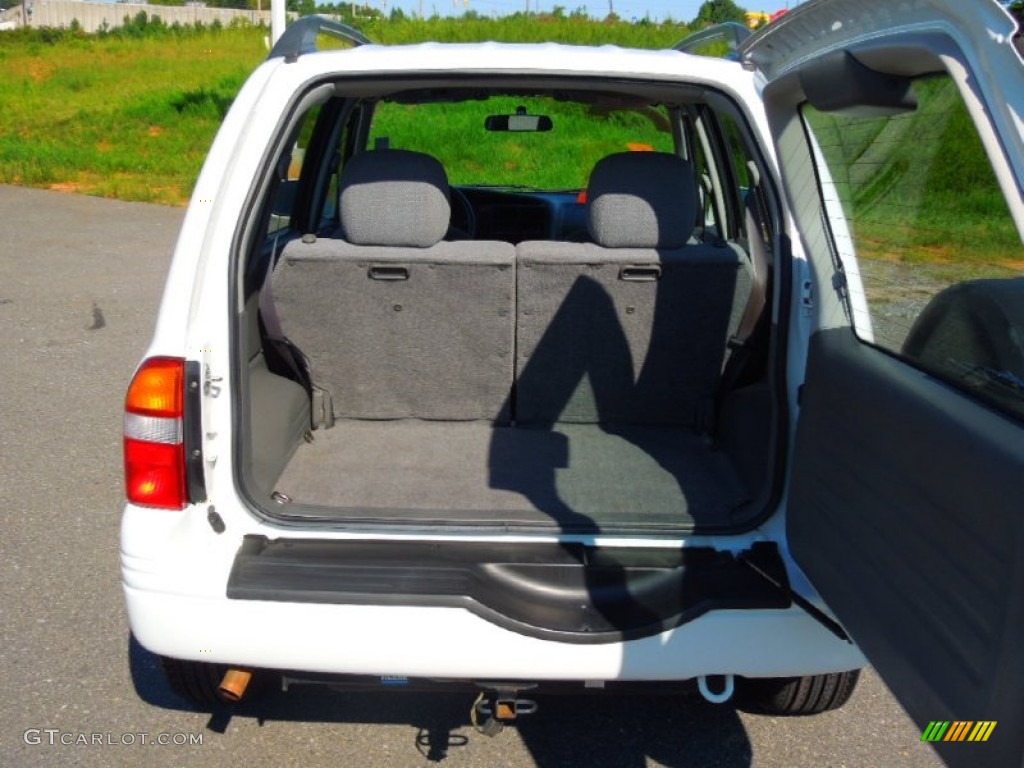 2000 Grand Vitara JLX 4x4 - Polar White / Gray photo #19