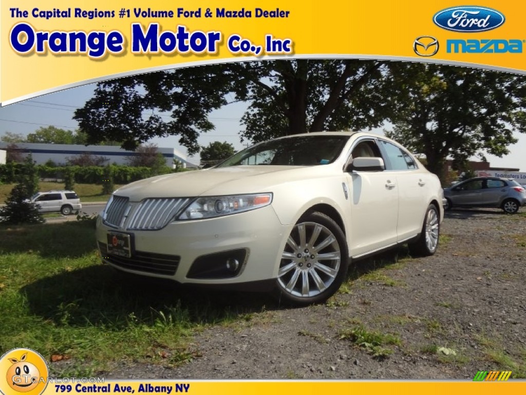 White Chocolate Tri-Coat Lincoln MKS