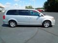 Bright Silver Metallic - Grand Caravan Crew Photo No. 2