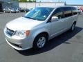 Bright Silver Metallic - Grand Caravan Crew Photo No. 4