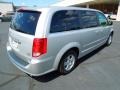 Bright Silver Metallic - Grand Caravan Crew Photo No. 6