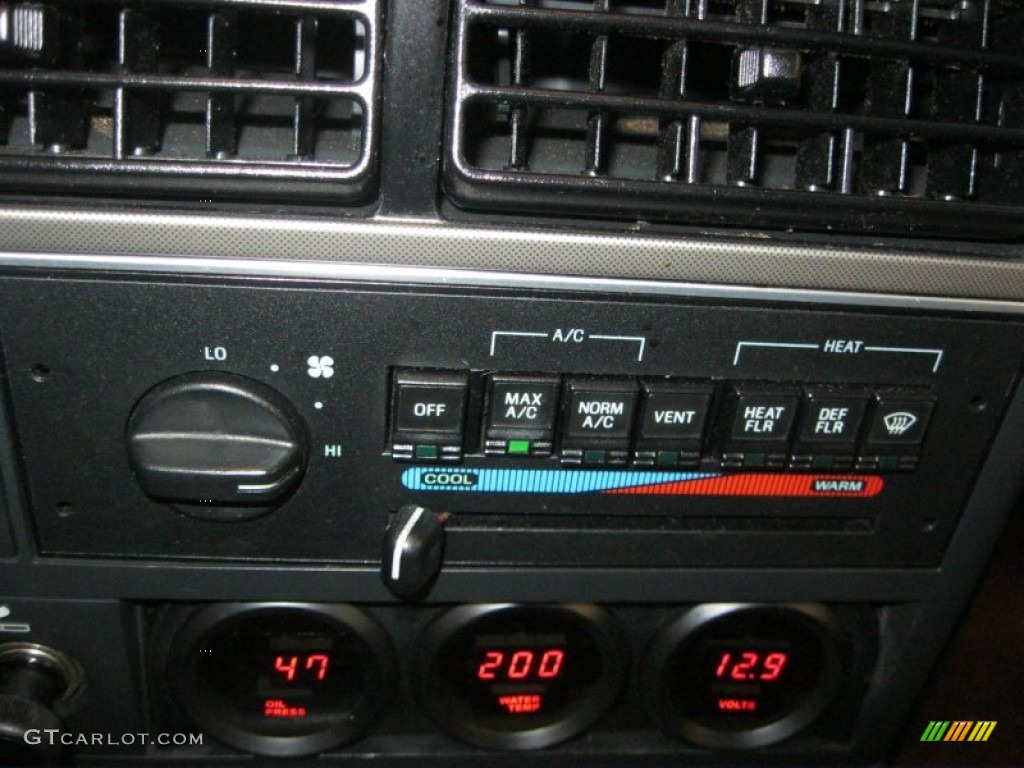 1990 Ford Thunderbird SC Super Coupe Controls Photo #70612875