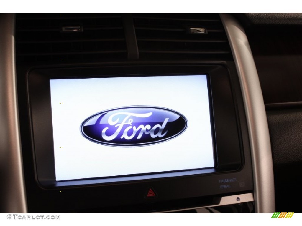 2012 Edge Limited AWD - White Platinum Metallic Tri-Coat / Charcoal Black photo #13