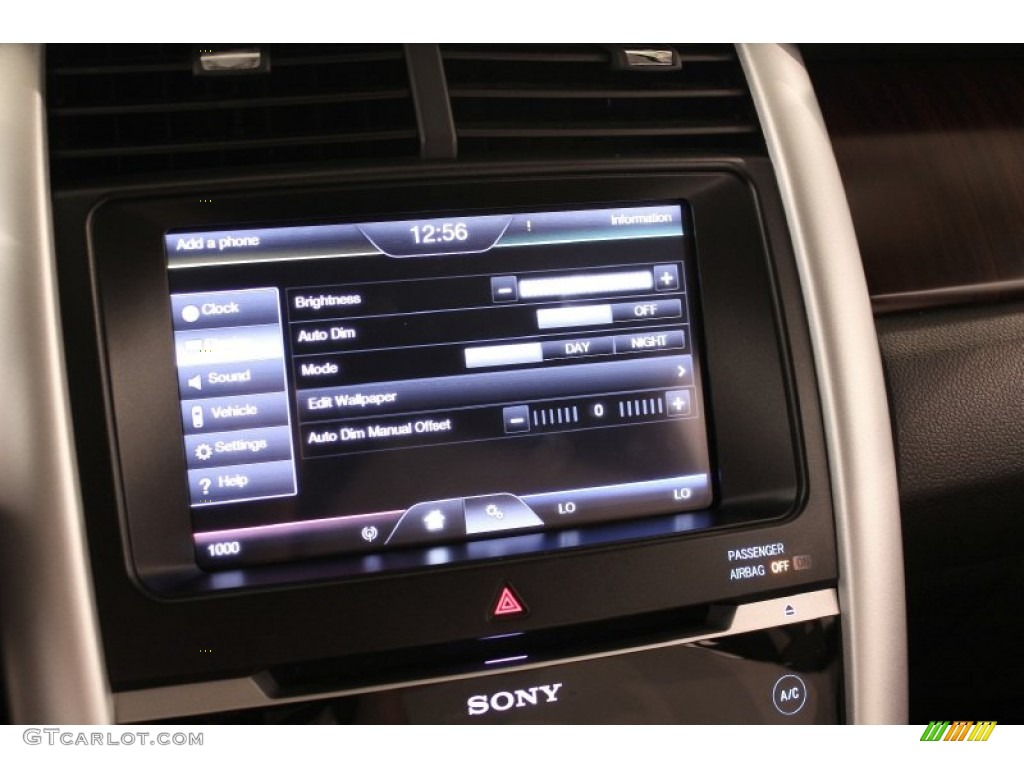 2012 Edge Limited AWD - White Platinum Metallic Tri-Coat / Charcoal Black photo #15