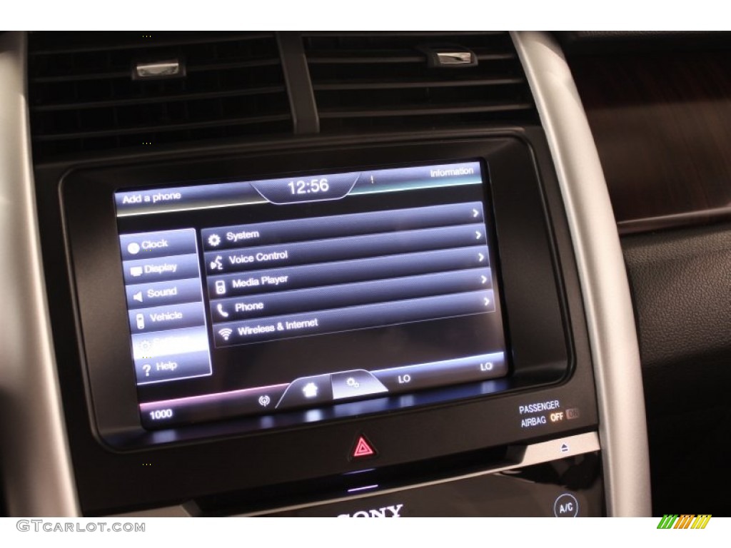 2012 Edge Limited AWD - White Platinum Metallic Tri-Coat / Charcoal Black photo #18