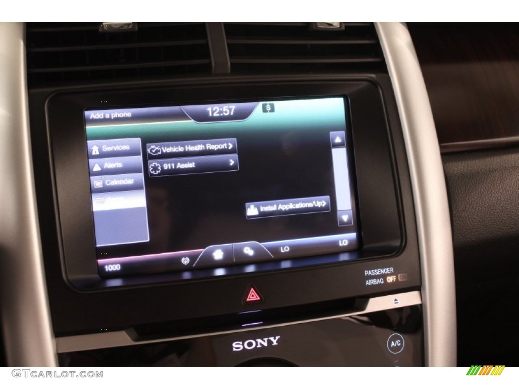 2012 Edge Limited AWD - White Platinum Metallic Tri-Coat / Charcoal Black photo #24