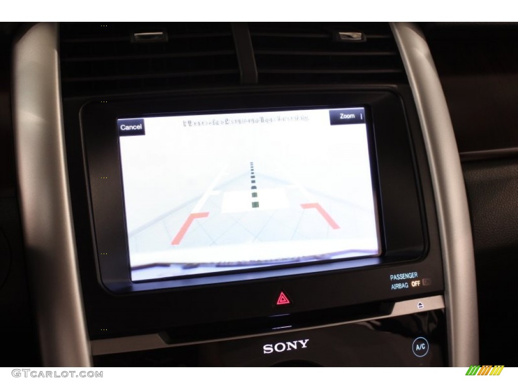 2012 Edge Limited AWD - White Platinum Metallic Tri-Coat / Charcoal Black photo #26