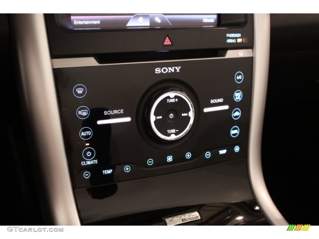 2012 Edge Limited AWD - White Platinum Metallic Tri-Coat / Charcoal Black photo #27