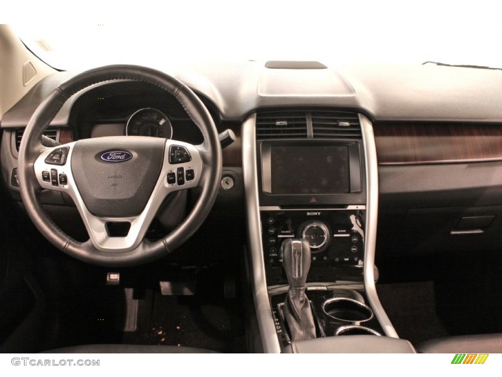 2012 Edge Limited AWD - White Platinum Metallic Tri-Coat / Charcoal Black photo #33