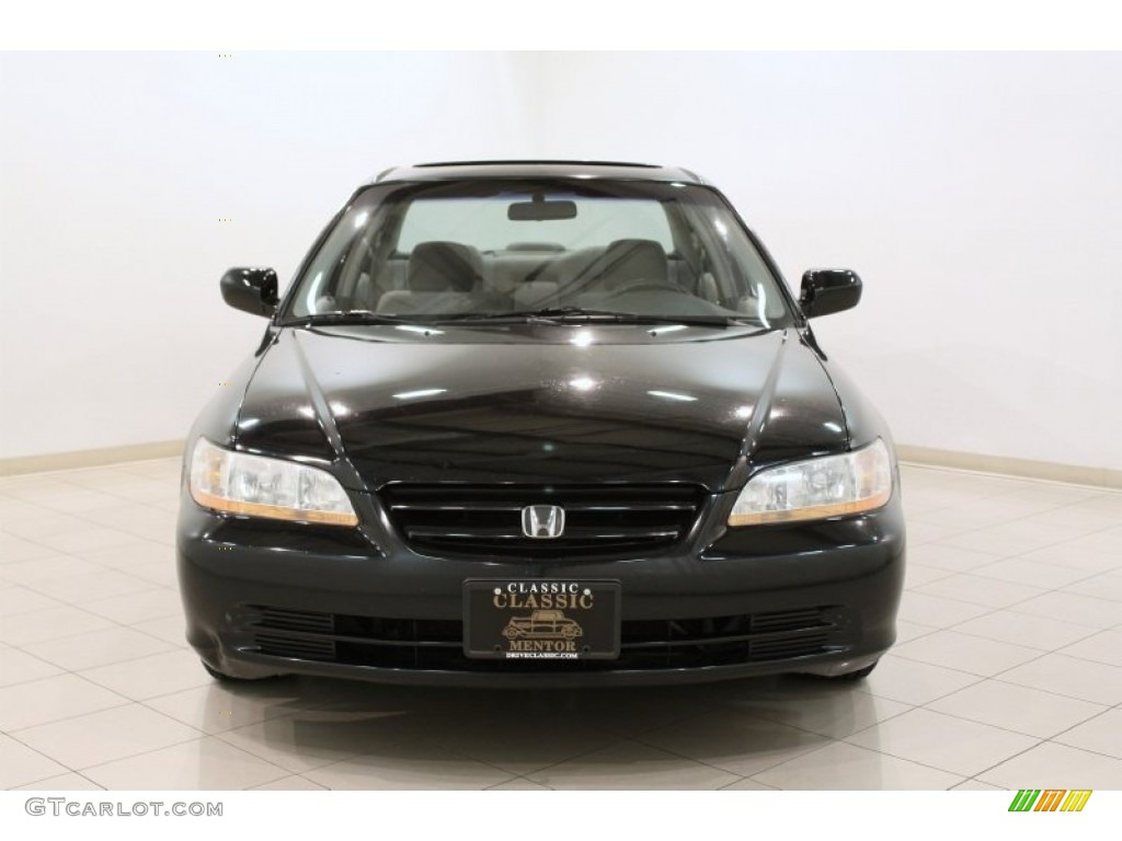 2002 Accord SE Sedan - Nighthawk Black Pearl / Quartz Gray photo #2