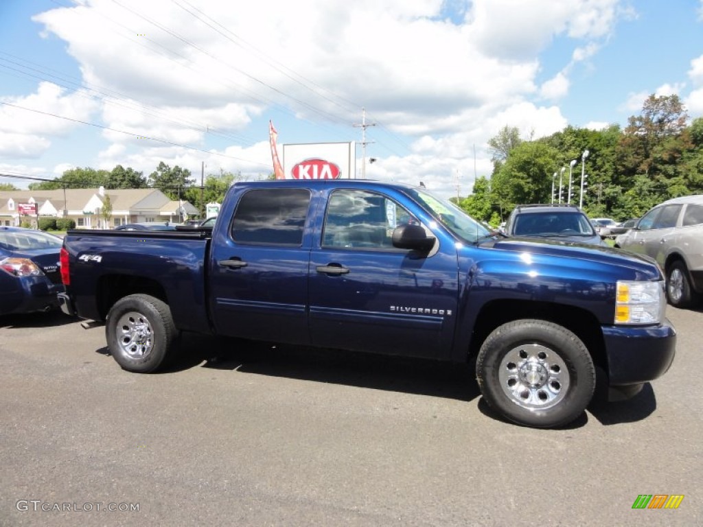 2009 Silverado 1500 LS Crew Cab 4x4 - Imperial Blue Metallic / Dark Titanium photo #5