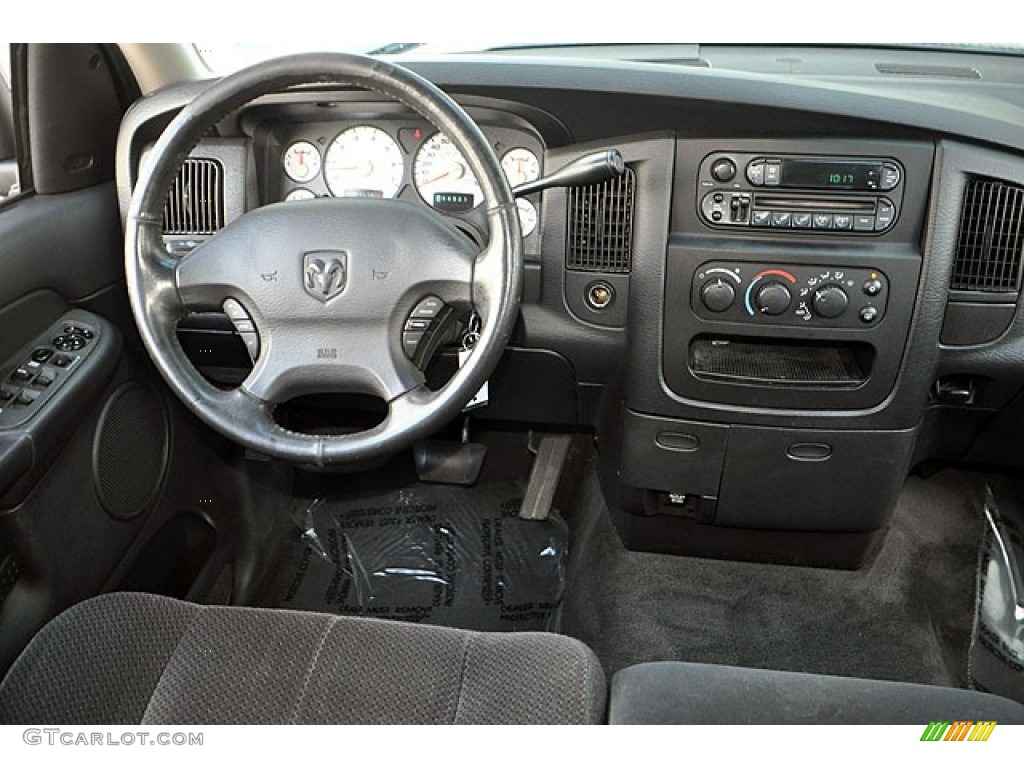 2002 Ram 1500 SLT Quad Cab - Patriot Blue Pearlcoat / Dark Slate Gray photo #17
