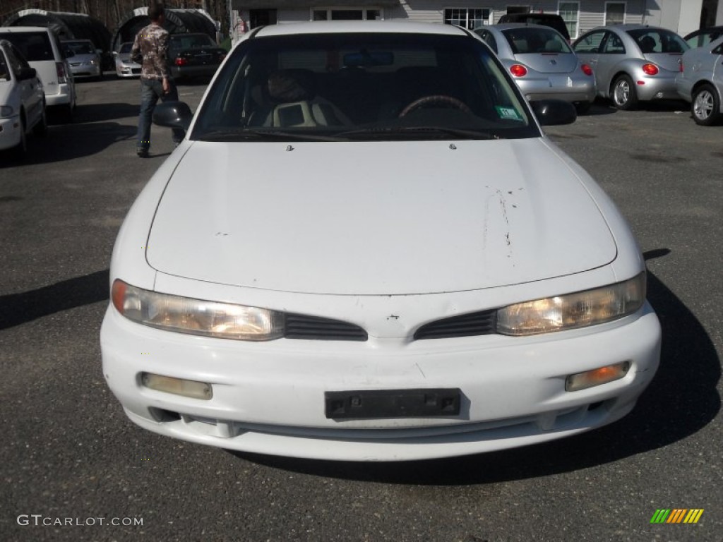 1996 Galant ES - Northstar White / Beige photo #1