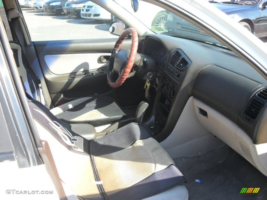 1996 Galant ES - Northstar White / Beige photo #8