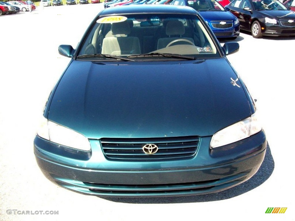 1998 Camry CE - Dark Green Metallic / Oak photo #15