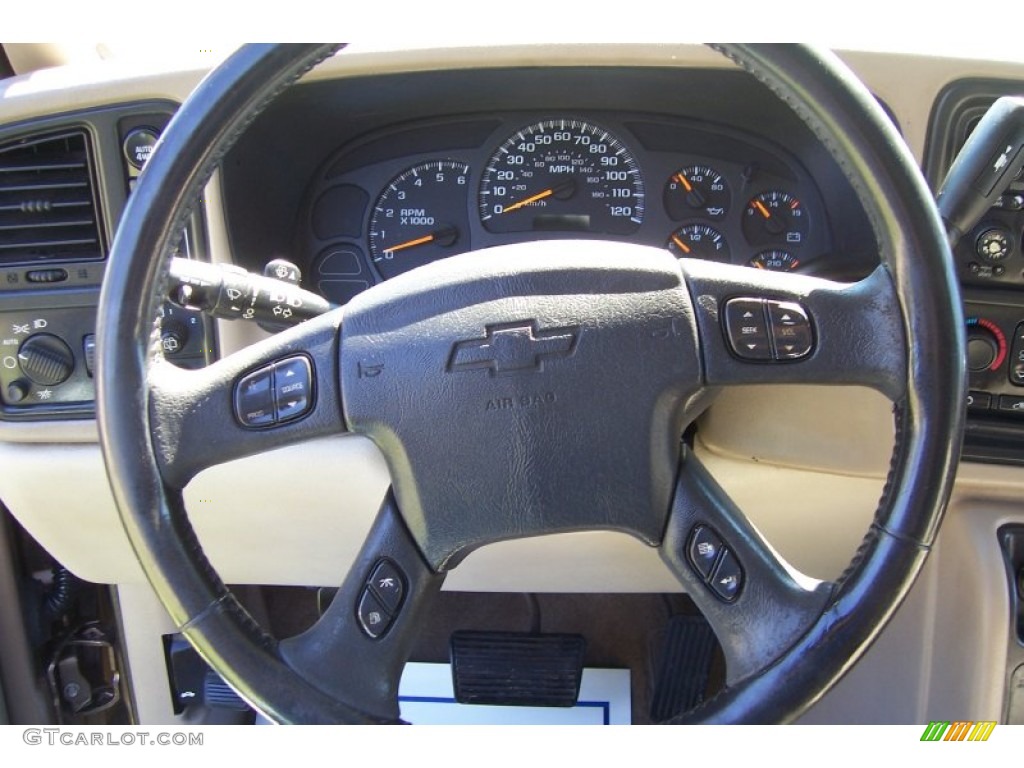 2004 Suburban 1500 LT 4x4 - Sandalwood Metallic / Tan/Neutral photo #18
