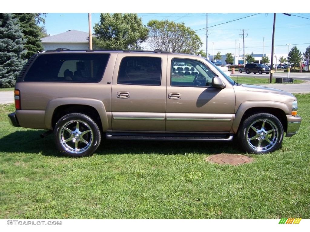 2004 Suburban 1500 LT 4x4 - Sandalwood Metallic / Tan/Neutral photo #30