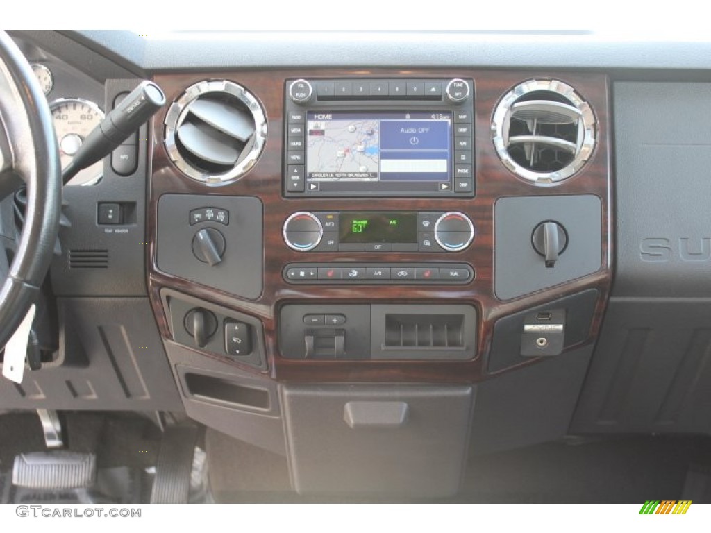 2010 F350 Super Duty Lariat Crew Cab 4x4 Dually - White Platinum Metallic Tri-Coat / Ebony photo #12