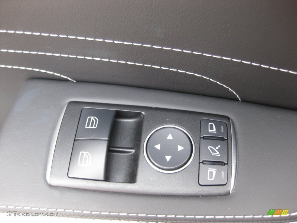 2012 Mercedes-Benz SLS AMG Roadster Controls Photo #70625461