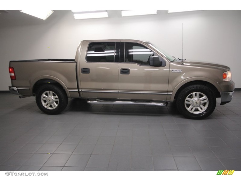 2004 F150 Lariat SuperCrew - Arizona Beige Metallic / Tan photo #7