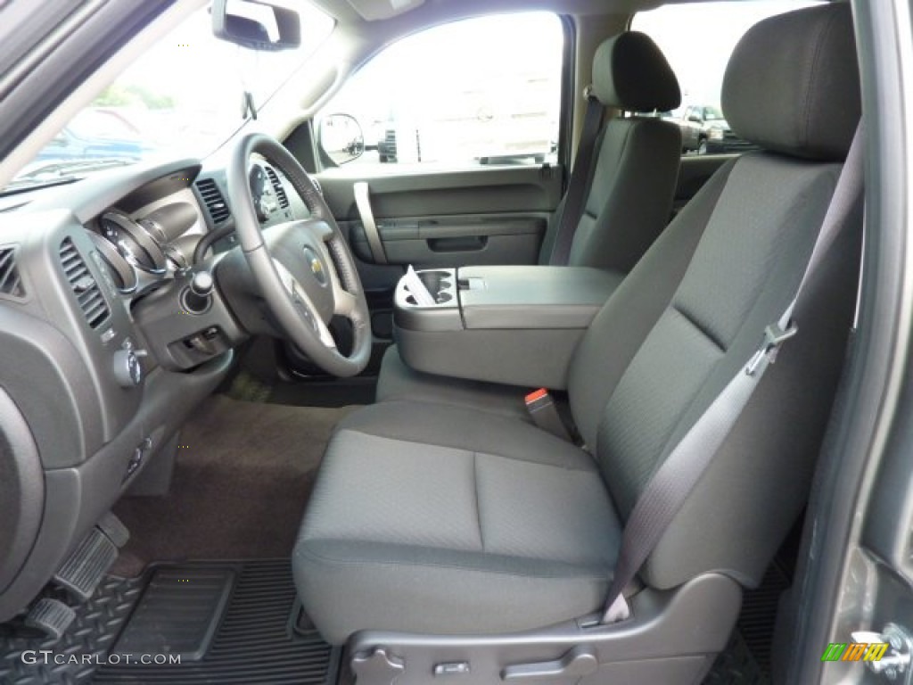 2013 Chevrolet Silverado 2500HD LT Crew Cab 4x4 Front Seat Photo #70626709
