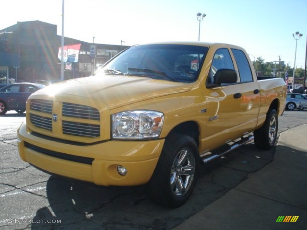 2008 Ram 1500 Sport Quad Cab 4x4 - Detonator Yellow / Medium Slate Gray photo #3