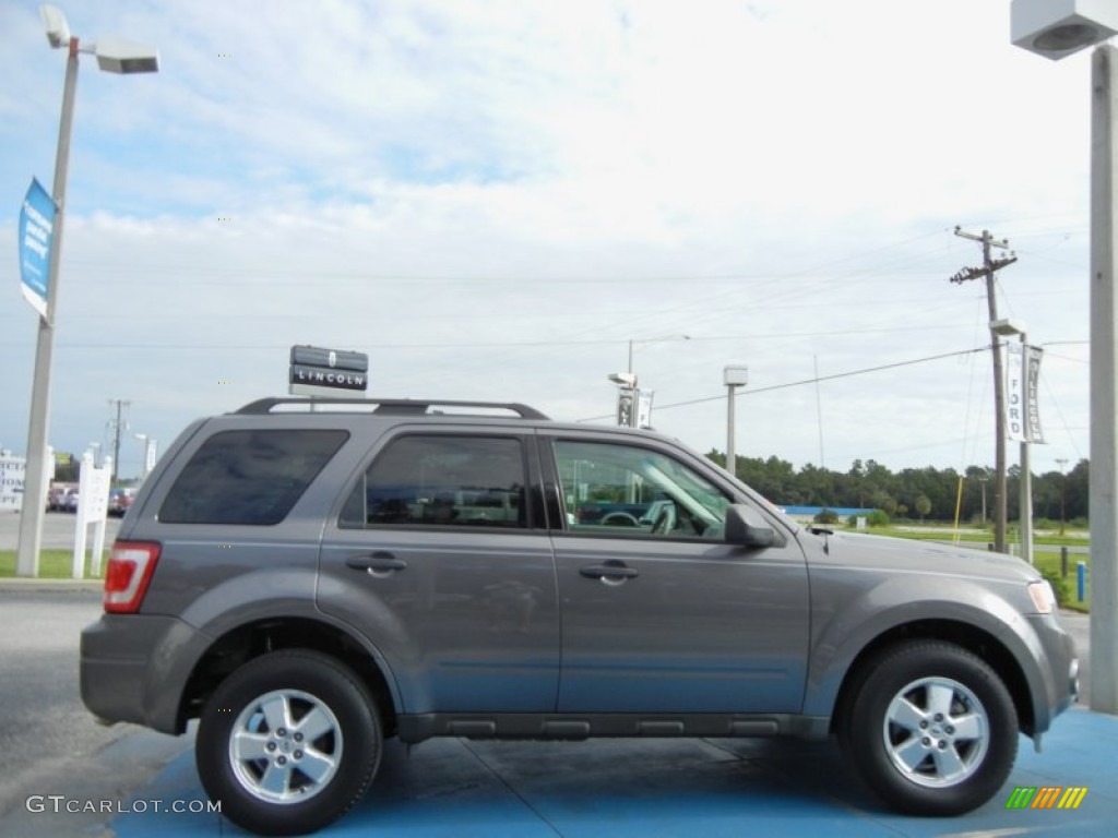 2009 Escape XLT - Sterling Grey Metallic / Stone photo #6