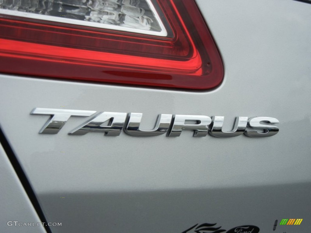 2013 Ford Taurus SE Marks and Logos Photo #70631926