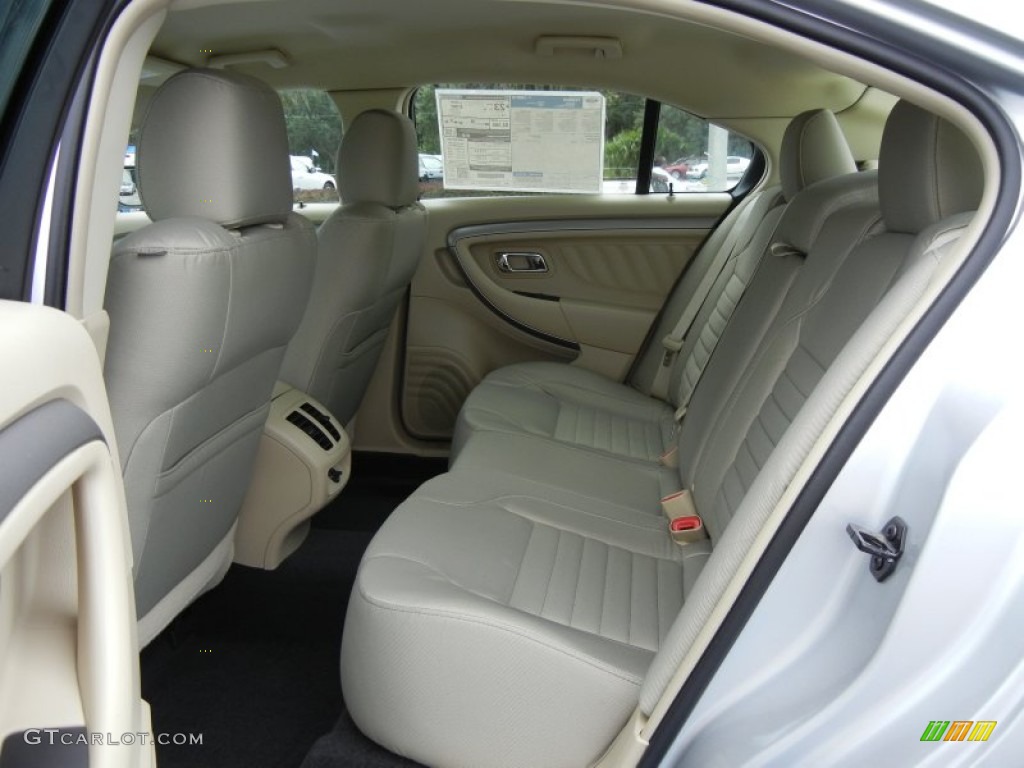 Dune Interior 2013 Ford Taurus SE Photo #70631947