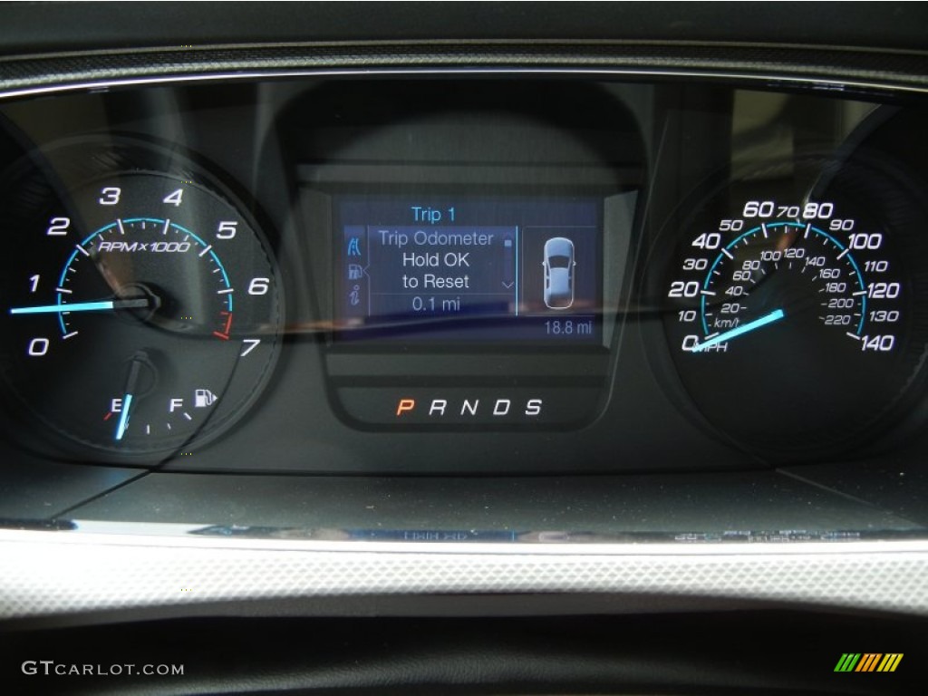 2013 Ford Taurus SE Gauges Photo #70631962
