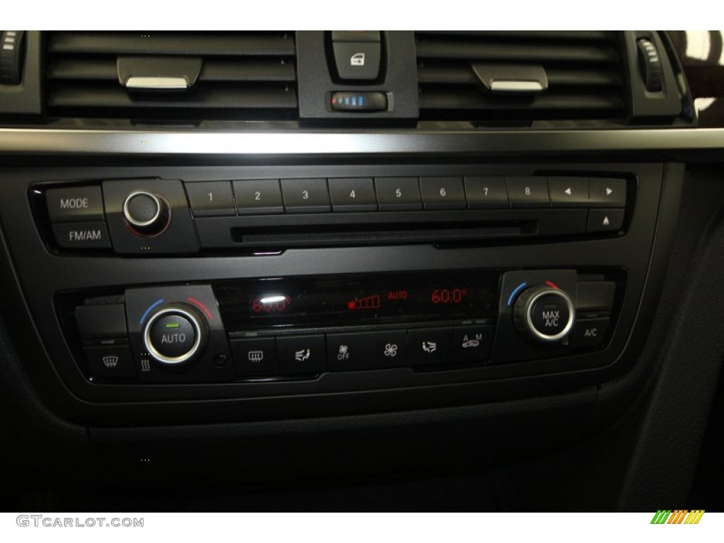 2013 3 Series 328i Sedan - Glacier Silver Metallic / Black photo #16