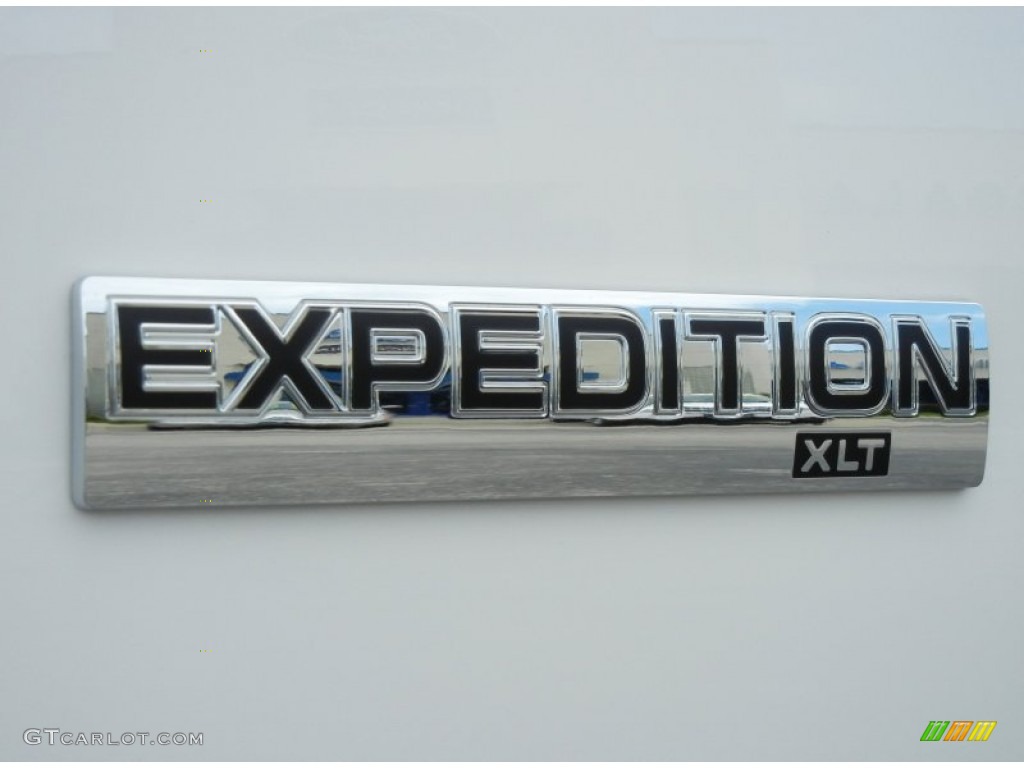 2013 Ford Expedition XLT 4x4 Marks and Logos Photo #70632667