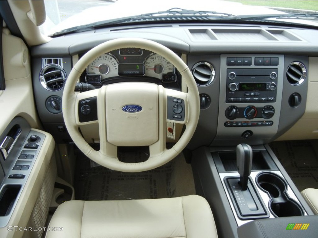 2013 Ford Expedition XLT 4x4 Camel Dashboard Photo #70632703